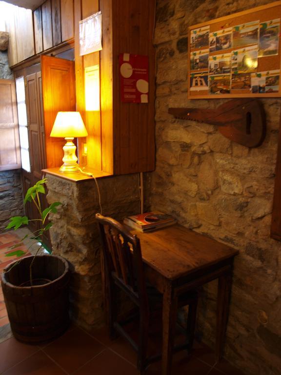 Casa Da Bica Gondesende Guest House บรากันซา ภายนอก รูปภาพ